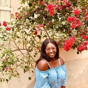 Meet your Posher, Angiee